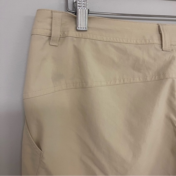 Patagonia Pants Women's Size 10 US Husk Tan Light Khaki Quandary Roll-Up Capris - Picture 14 of 15